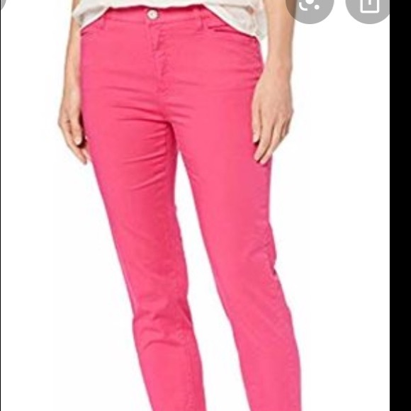 Zara Cropped Bright Pink Trousers - Picture 6 of 6
